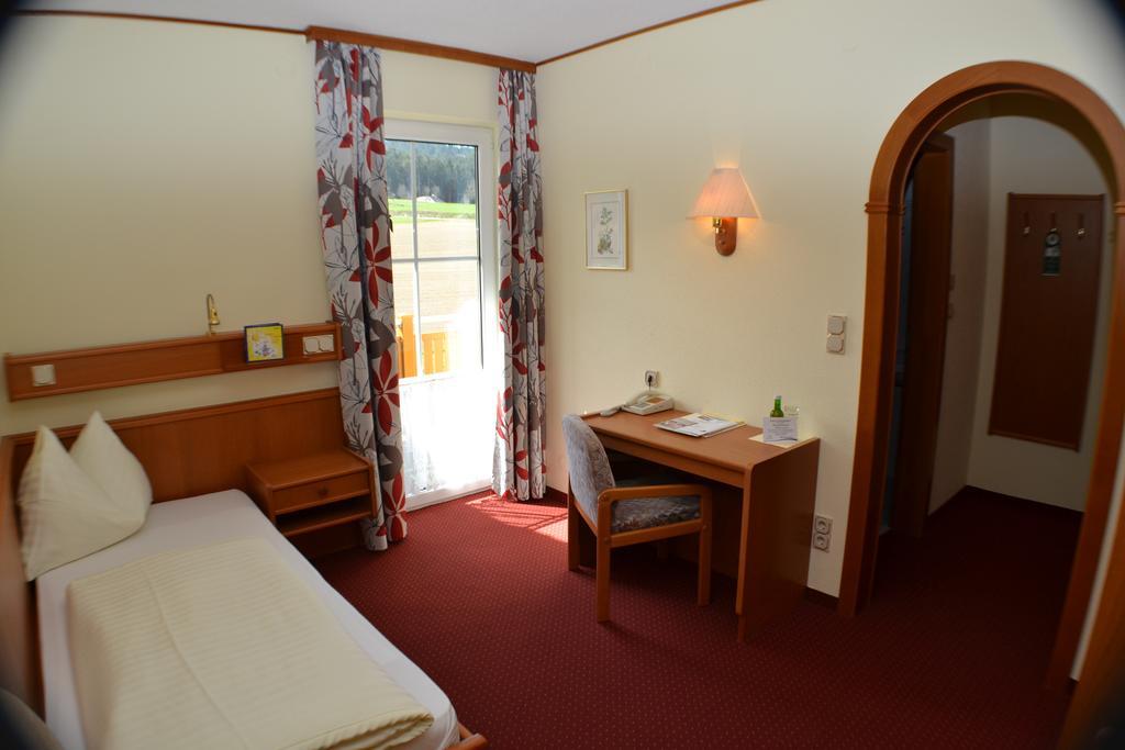 Gasthof-Pension Nordwald Harbach  Δωμάτιο φωτογραφία