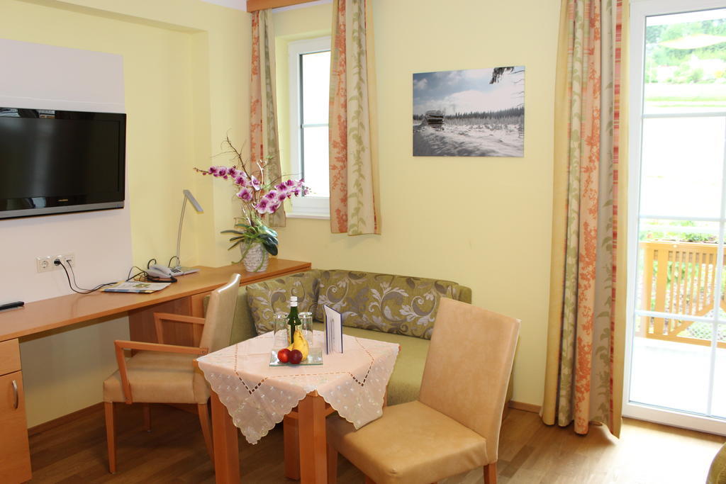 Gasthof-Pension Nordwald Harbach  Δωμάτιο φωτογραφία